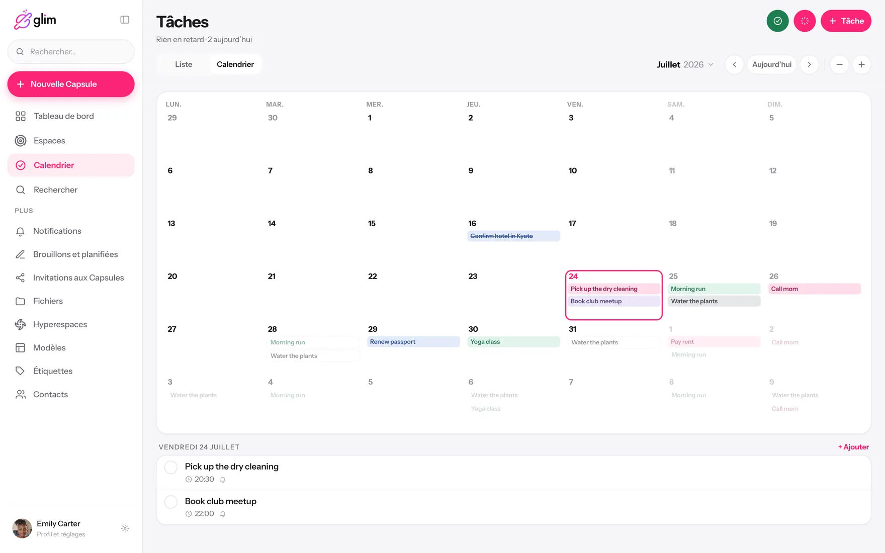 Glim sur un ordinateur portable, avec des espaces partagés — Calendrier